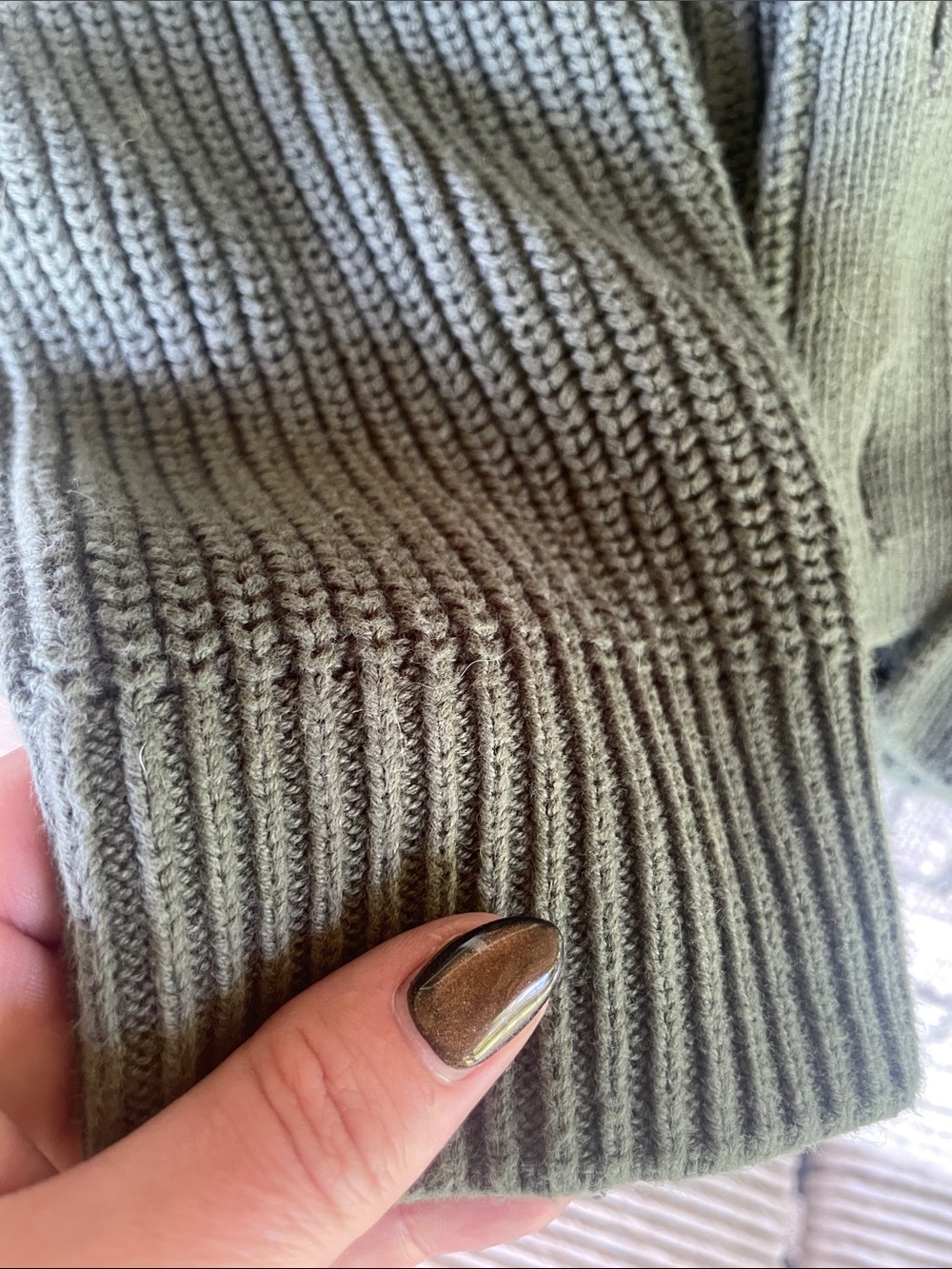 GAP Olive Ribbed Button-Front Cardigan - Picture 4 of 7